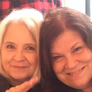 Meet your Posher, Carol